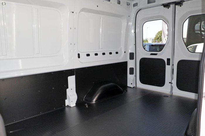 2025 LDV Deliver 9 MWB Mid Roof