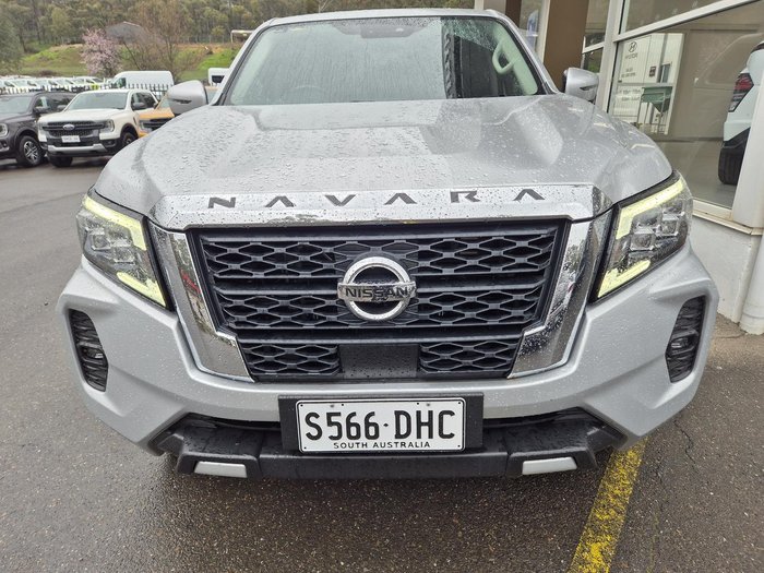 2023 Nissan Navara ST-X