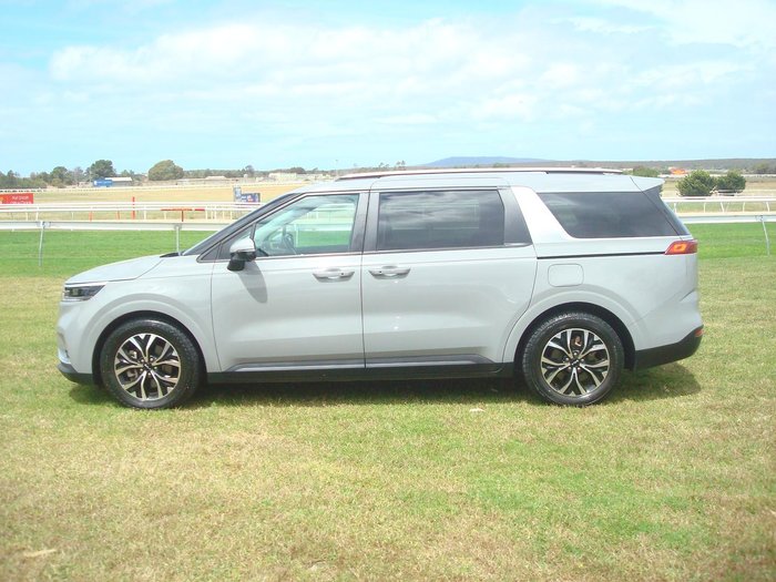 2022 Kia Carnival SLi