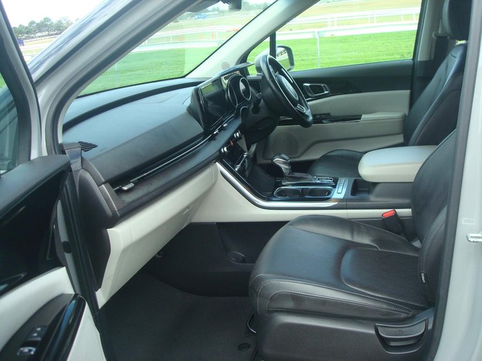 2022 Kia Carnival SLi