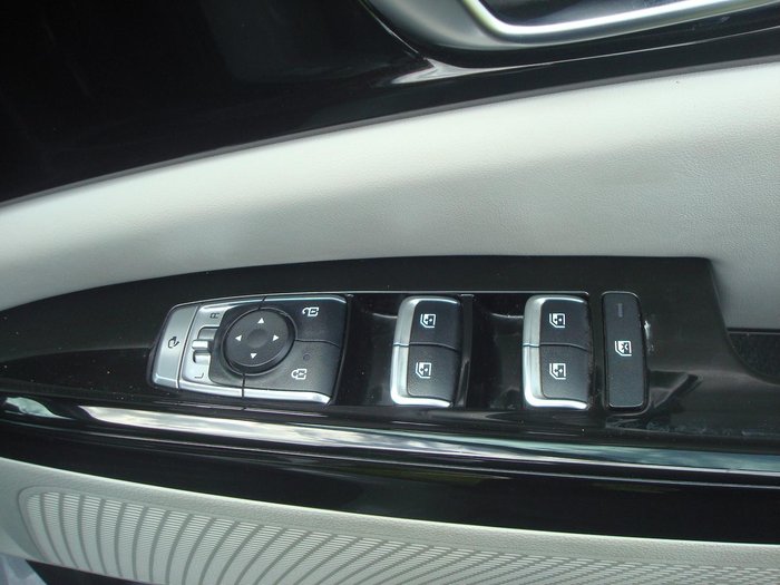 2022 Kia Carnival SLi