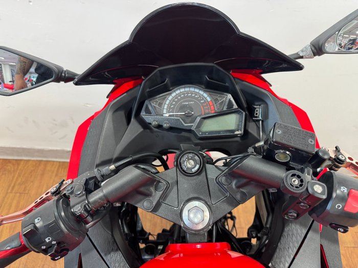 2016 Kawasaki NINJA 300 RED