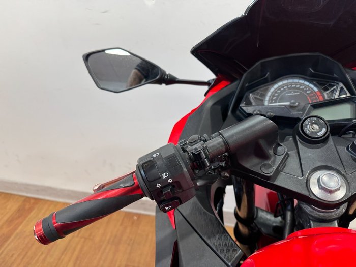 2016 Kawasaki NINJA 300 RED