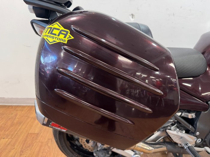 2013 Kawasaki 1400 GTR ABS (K-ACT) MAROON