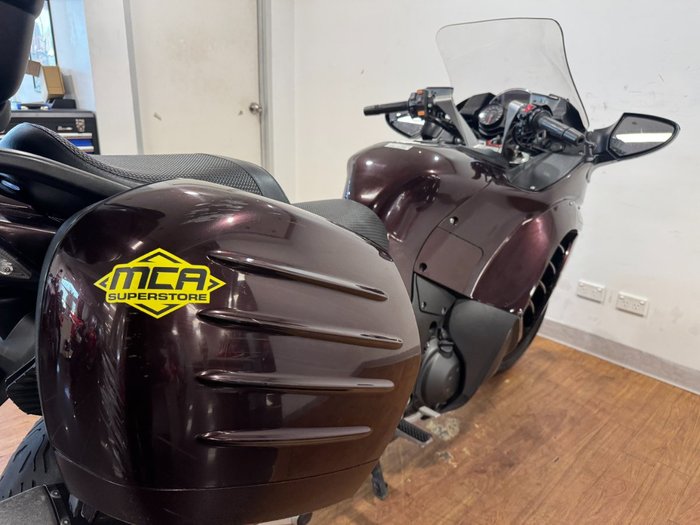 2013 Kawasaki 1400 GTR ABS (K-ACT) MAROON