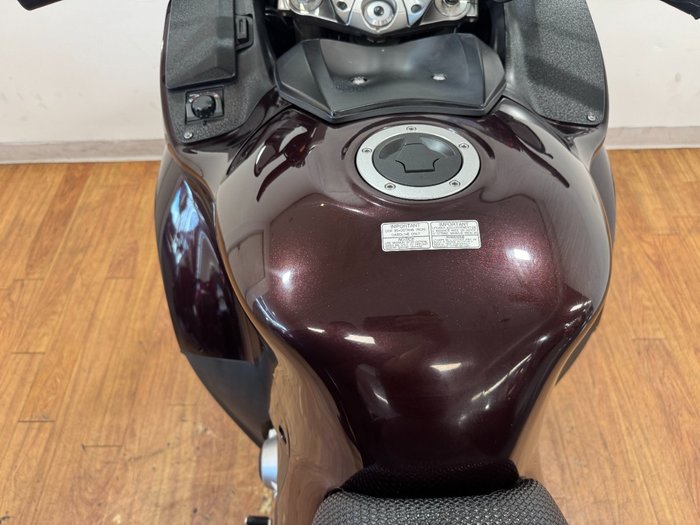 2013 Kawasaki 1400 GTR ABS (K-ACT) MAROON