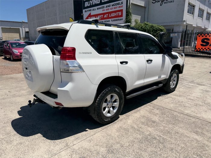 2011 TOYOTA LANDCRUISER PRADO GX (4x4)