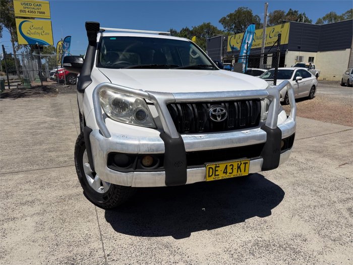 2011 TOYOTA LANDCRUISER PRADO GX (4x4)