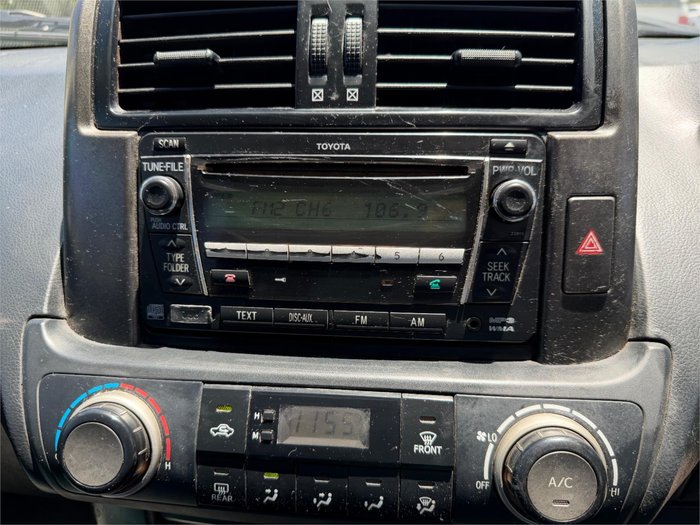 2011 TOYOTA LANDCRUISER PRADO GX (4x4)