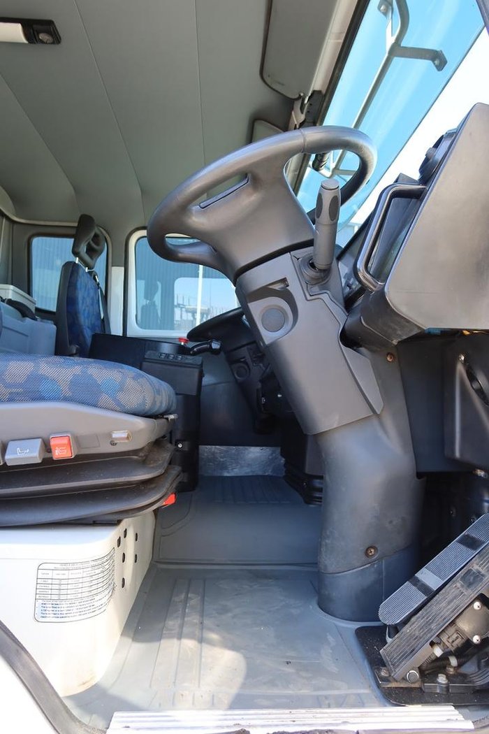 2018 Iveco Acco F2350G 280