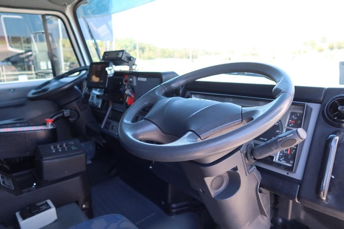 2018 Iveco Acco F2350G 280