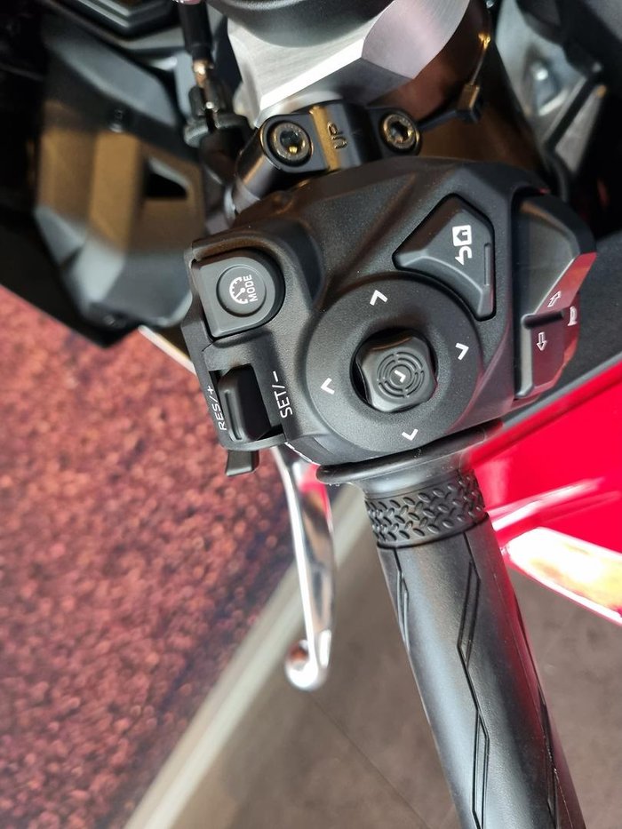 2025 Yamaha YZF-R9 YZF-R White