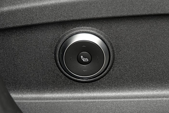 2025 Jaecoo J8 Track