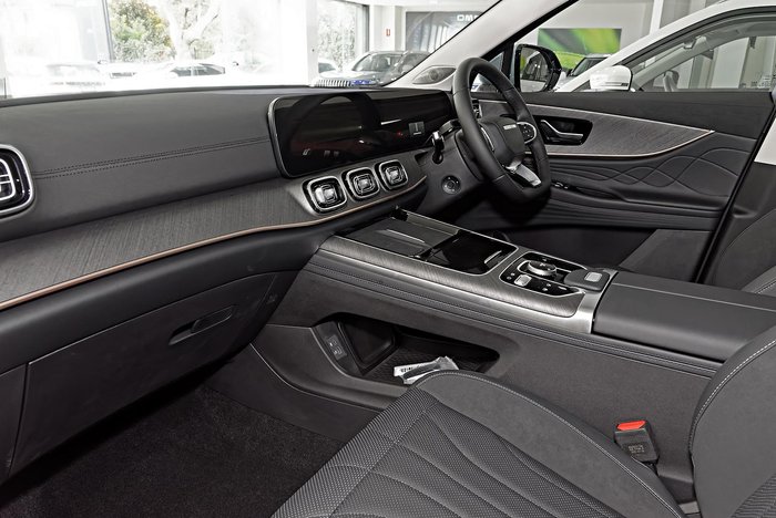 2025 Jaecoo J8 Track