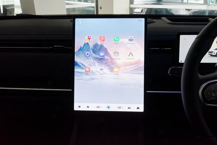 2025 Jaecoo J7 SHS Summit