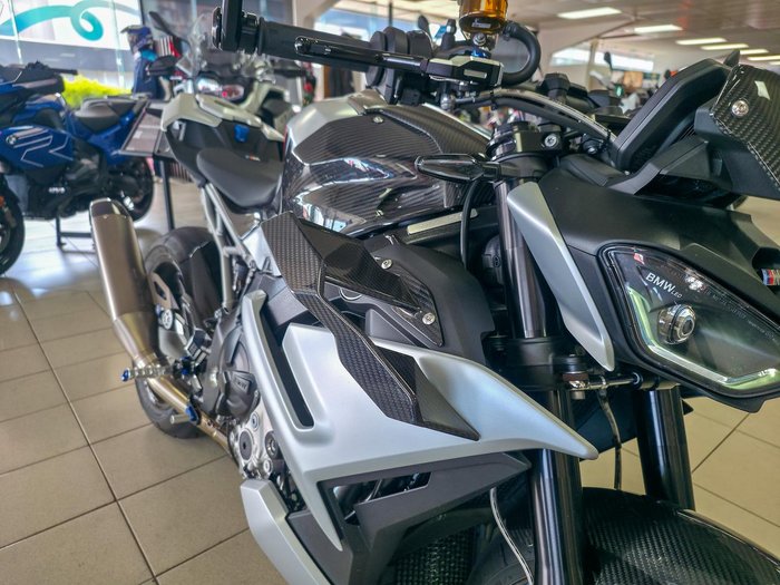 2025 BMW M 1000 R M Competition Package M 1000 White