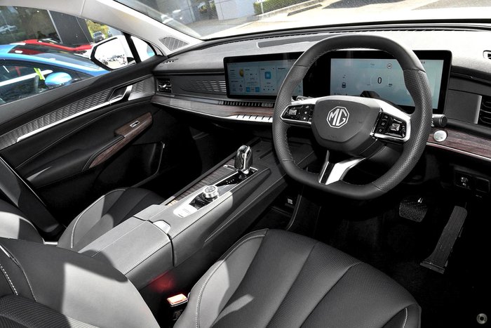 2025 MG QS Essence IS31 MY25 AWD Pearl White