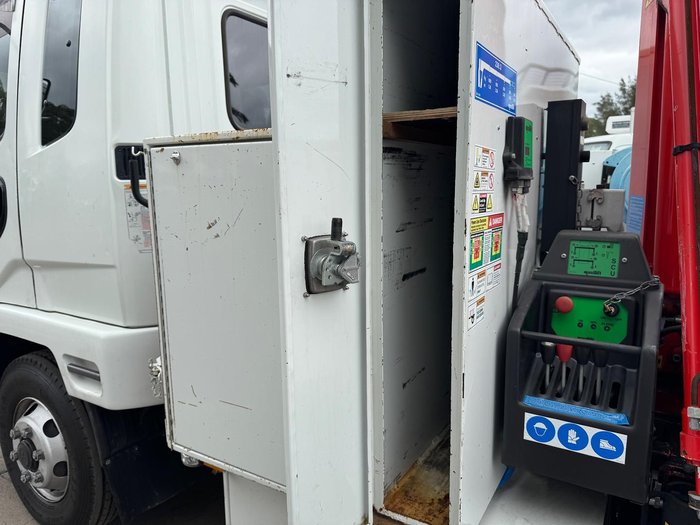 2013 Fuso Fighter 1024 WHITE