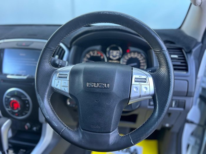 2020 Isuzu MU-X LS-T