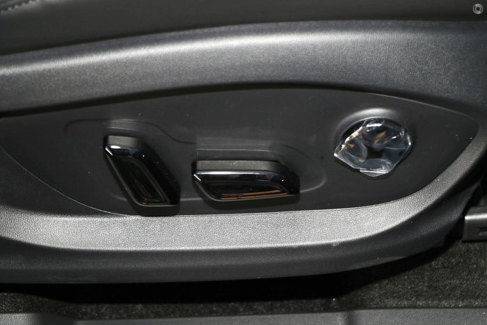 2025 MG QS Essence IS31 MY25 AWD Black Pearl