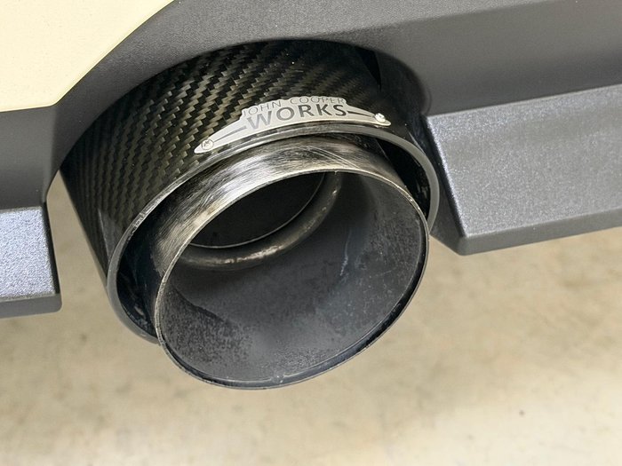 2021 MINI Hatch Cooper Classic F55 LCI-2 Pepper White