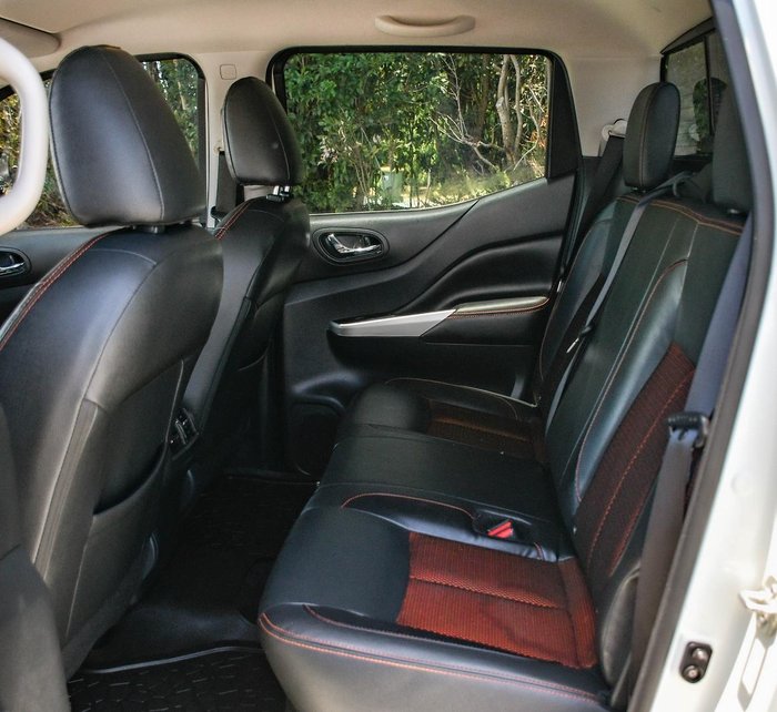 2019 Nissan Navara N-TREK