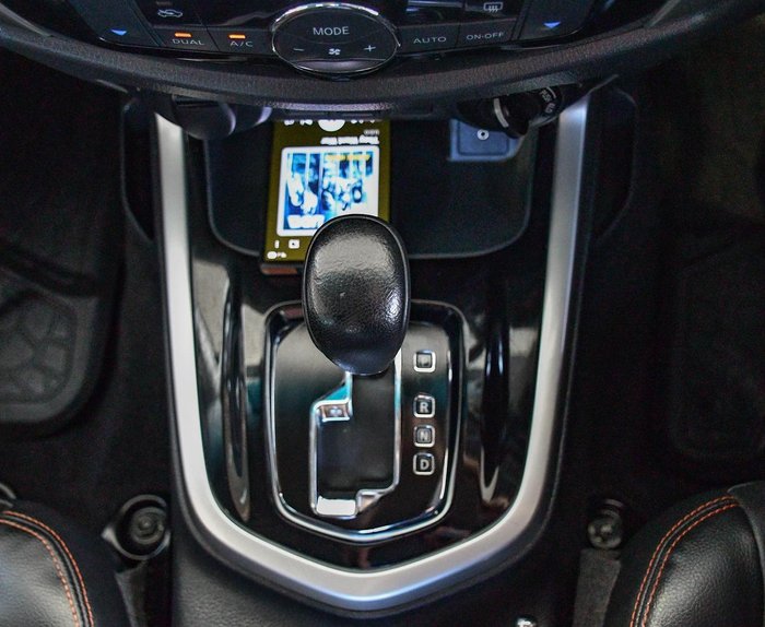 2019 Nissan Navara N-TREK