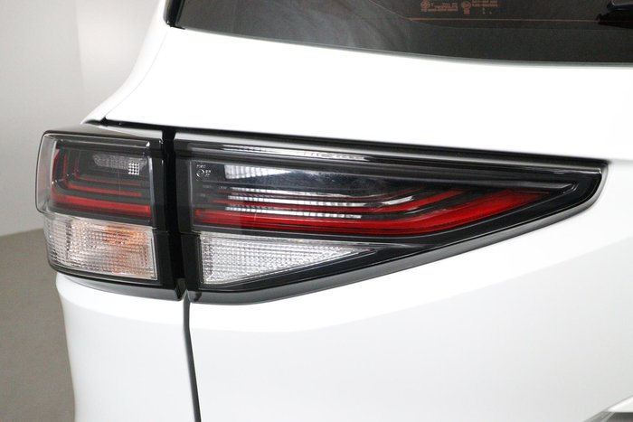 2022 Isuzu MU-X LS-M