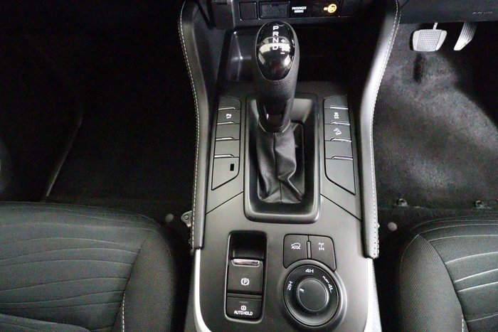 2022 Isuzu MU-X LS-M