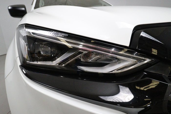 2022 Isuzu MU-X LS-M