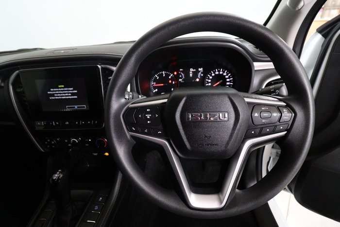 2022 Isuzu MU-X LS-M