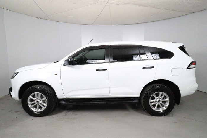 2022 Isuzu MU-X LS-M