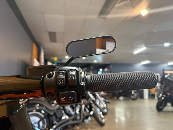 2023 Harley-davidson FXBR BREAKOUT (117) Orange