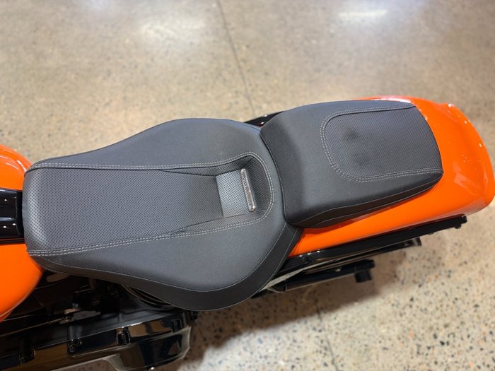 2023 Harley-davidson FXBR BREAKOUT (117) Orange