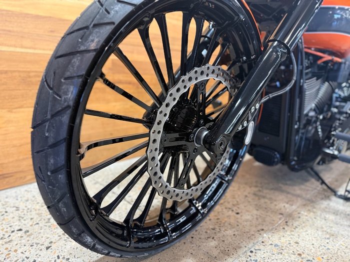 2023 Harley-davidson FXBR BREAKOUT (117) Orange