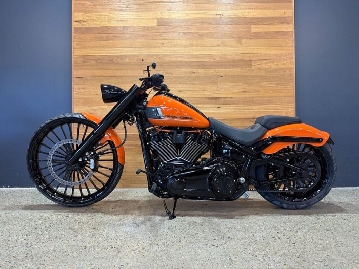 2023 Harley-davidson FXBR BREAKOUT (117) Orange