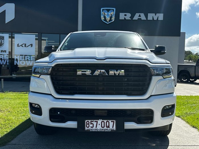 2024 RAM 1500 Laramie Sport Hurricane SO RamBox DT MY25 4X4 Dual Range Bright White