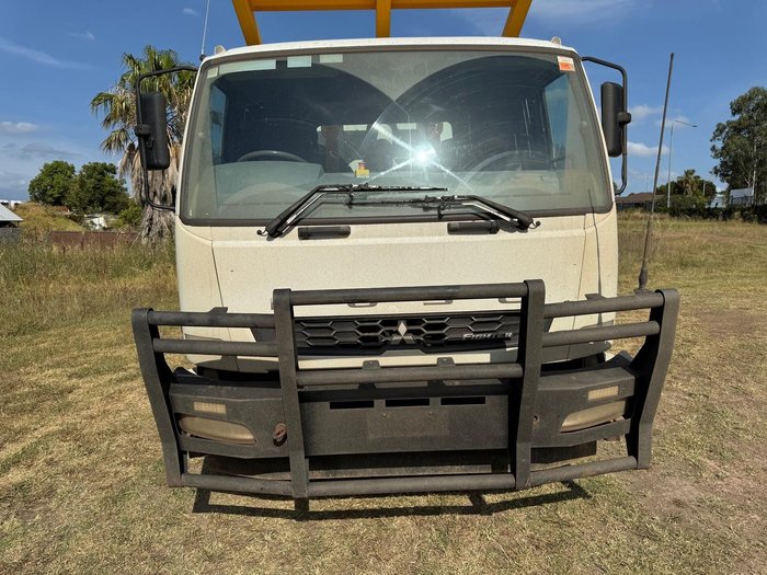 2013 Fuso Fighter 2427 WHITE