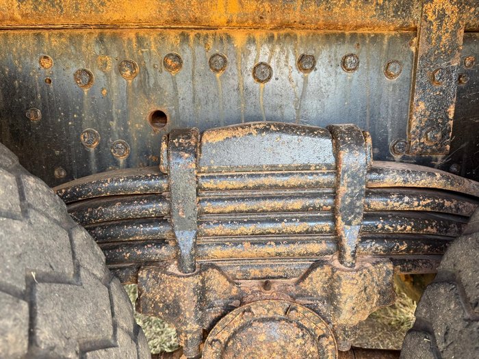 2013 Fuso Fighter 2427 WHITE