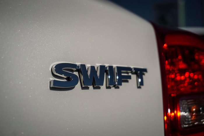 2022 Suzuki Swift GL S Plus