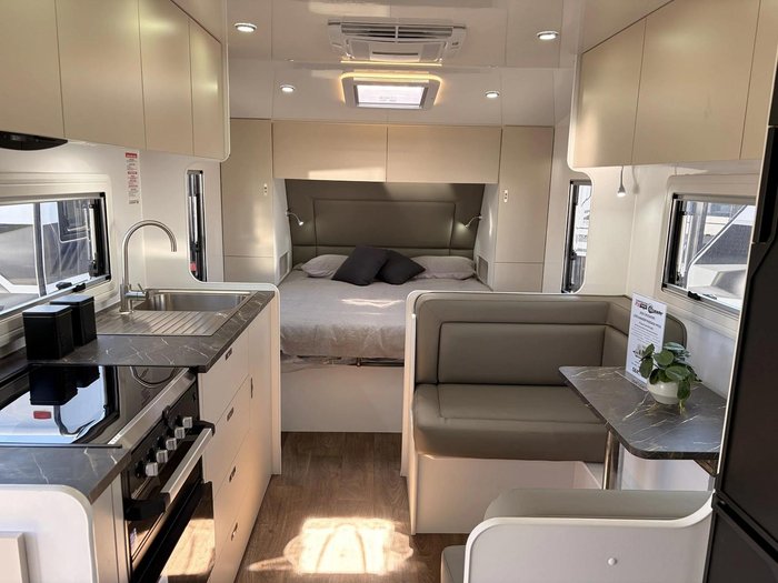 2025 Crusader My25 Lifechanger Passage