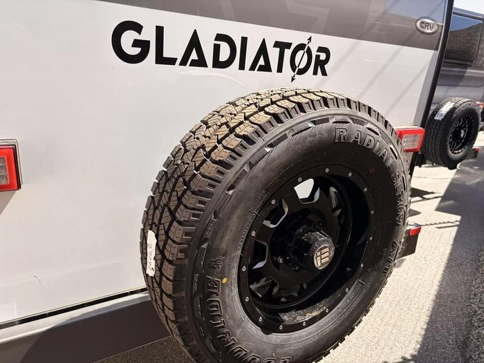 2025 Crusader My25 Crv Gladiator