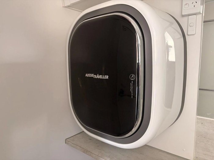 2025 My Dream RV 16 Peninsula | L-Lounge, Front Door