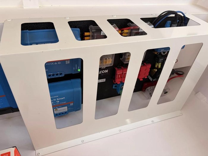 2025 Crusader My25 Musketeer Camelot