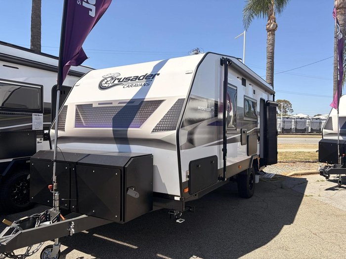 2025 Crusader My25 Musketeer Camelot