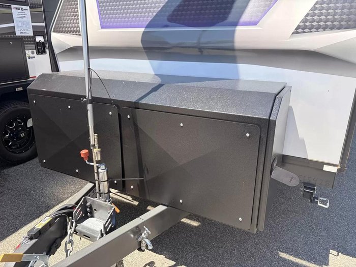 2025 Crusader Crusader My25 Musketeer Camelot