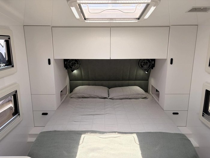 2025 Crusader My25 Excalibur Duke