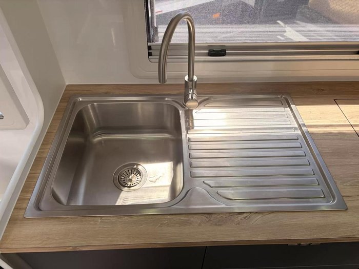 2025 Crusader Crusader My25 Lifechanger Bunkie