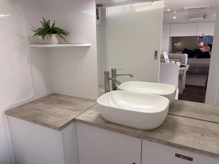 2025 Crusader My25 Lifechanger Experience