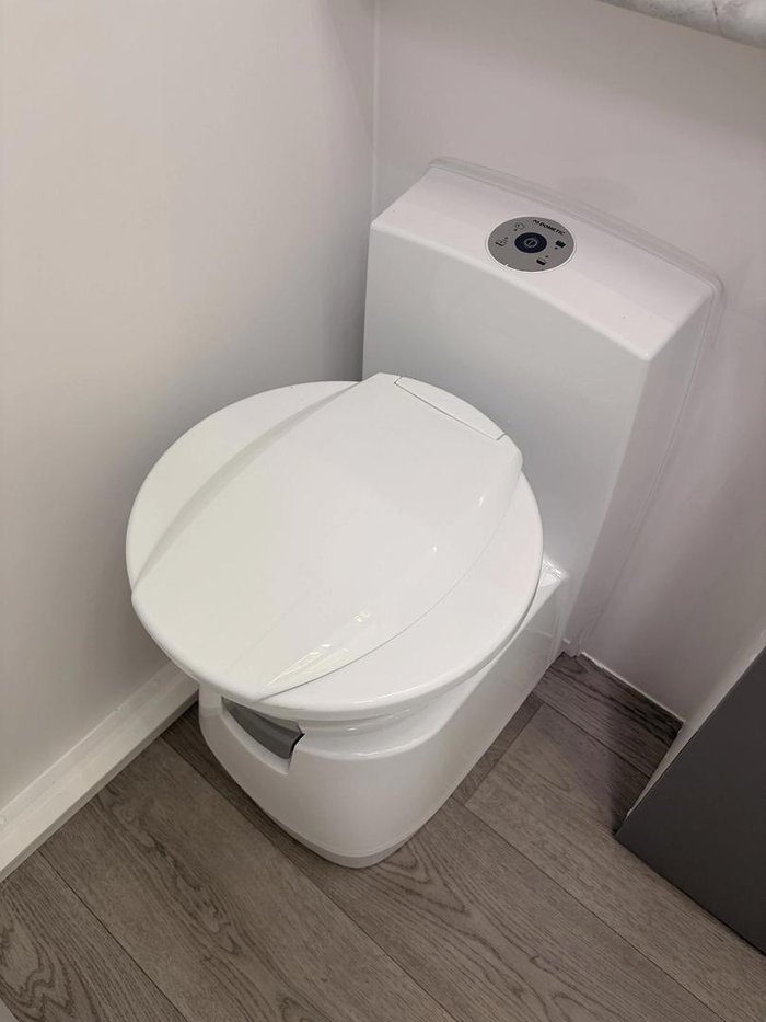 2025 Crusader My25 Musketeer Palace